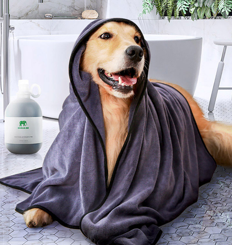 Super Absorbent Non Shedding Pet Drying Towel For Quick Grooming