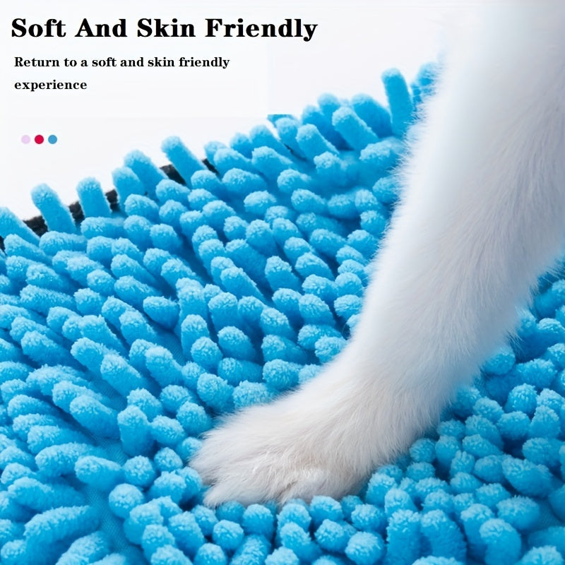 Super Absorbent Microfiber Pet Towel With Hand Pockets Quick Drying Machine Washable Pet Care Towel