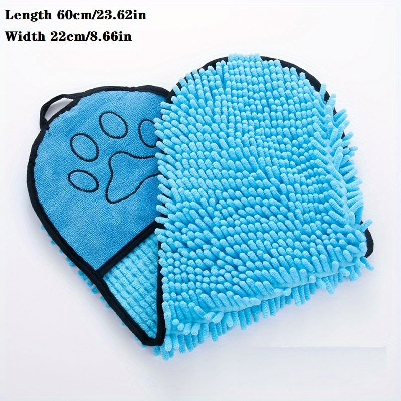 Super Absorbent Microfiber Pet Towel With Hand Pockets Quick Drying Machine Washable Pet Care Towel